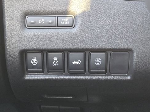 Used 2024 Nissan Murano Platinum w/ Cargo Package image 25