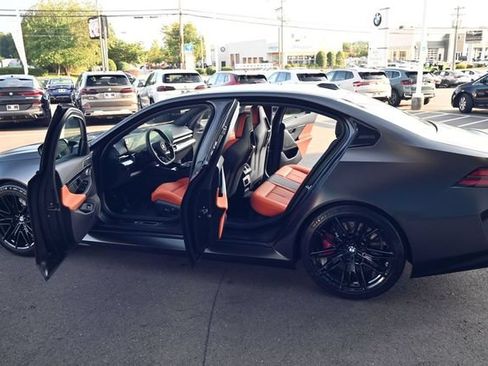Used 2026 BMW M5 w/ Executive Package AWD/4WD image 39