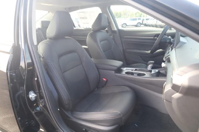 New 2026 Nissan Altima 2.5 SV w/ SV Premium Package FWD image 20