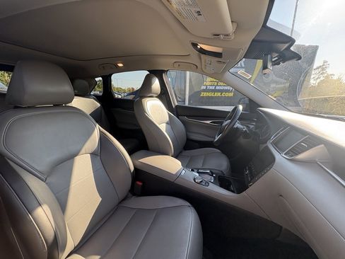 Certified 2024 INFINITI QX50 Luxe image 26