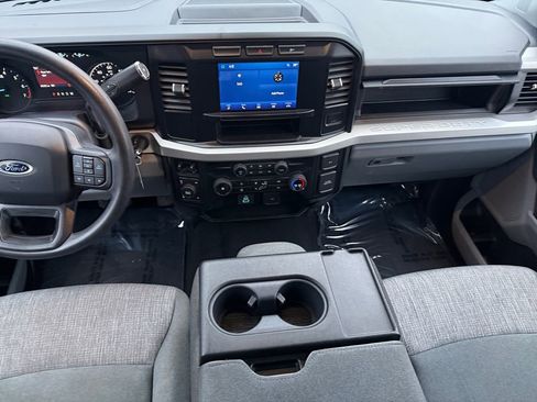 Used 2024 Ford F250 XLT image 11