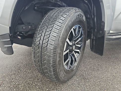 Used 2023 Toyota Tacoma TRD Sport image 35