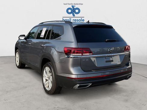 Used 2021 Volkswagen Atlas SE w/ Panoramic Sunroof Package AWD/4WD image 4