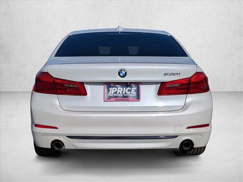 Used 2019 BMW 530i w/ Convenience Package RWD image 7