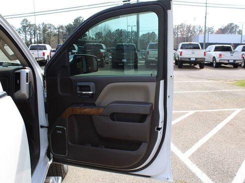 Used 2017 GMC Sierra 1500 SLT w/ SLT Premium Package image 33