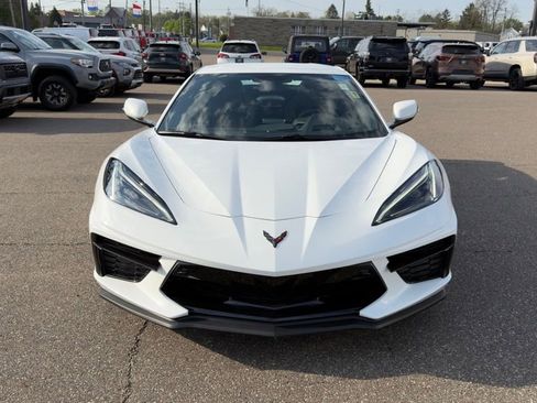 Used 2021 Chevrolet Corvette Stingray Premium Conv w/ Z51 Performance Package RWD image 3
