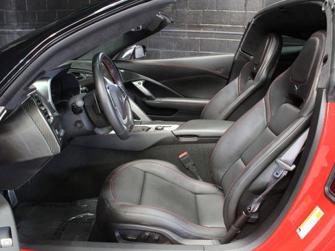 Used 2016 Chevrolet Corvette Z06 w/ 3LZ Preferred Equipment Group image 34