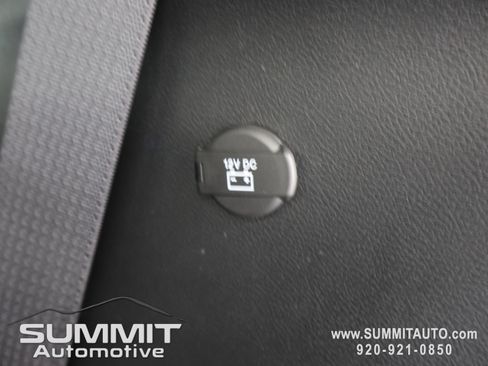 New 2027 Chrysler Pacifica Select AWD/4WD image 31