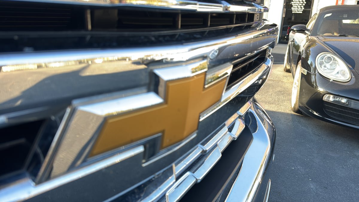 Used 2020 Chevrolet Silverado 1500 LTZ w/ LTZ Plus Package AWD/4WD image 22
