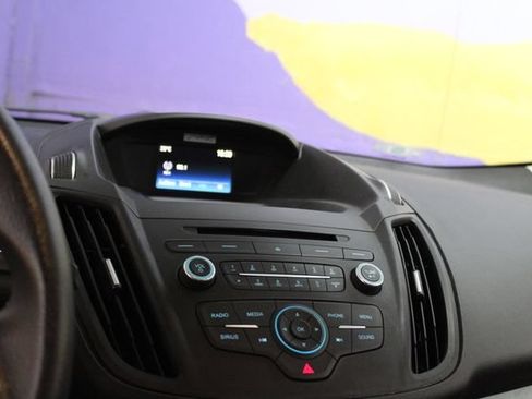 Used 2017 Ford Escape SE AWD/4WD image 20