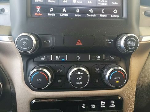 Used 2021 RAM 1500 Laramie AWD/4WD image 22