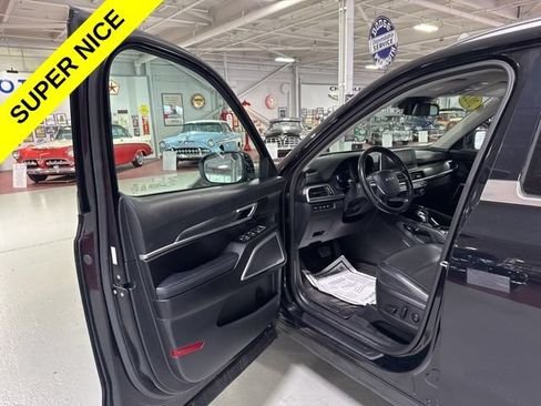 Used 2022 Kia Telluride S AWD/4WD image 11