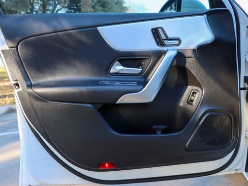 Used 2019 Mercedes-Benz A 220 image 13