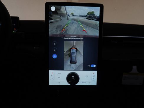 New 2025 Ford Mustang Mach-E Select image 32