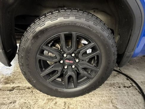 Certified 2024 GMC Sierra 1500 Elevation image 32