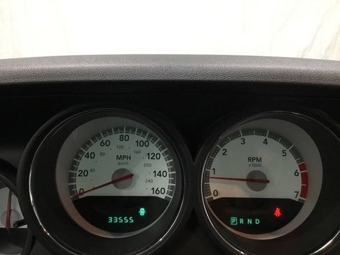 Used 2010 Dodge Challenger R/T RWD image 26