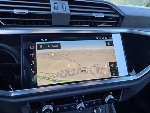 New 2025 Audi Q3 2.0T Premium Plus image 22