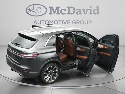 Used 2020 Lincoln Nautilus Reserve w/ Equipment Group 202A AWD/4WD image 46