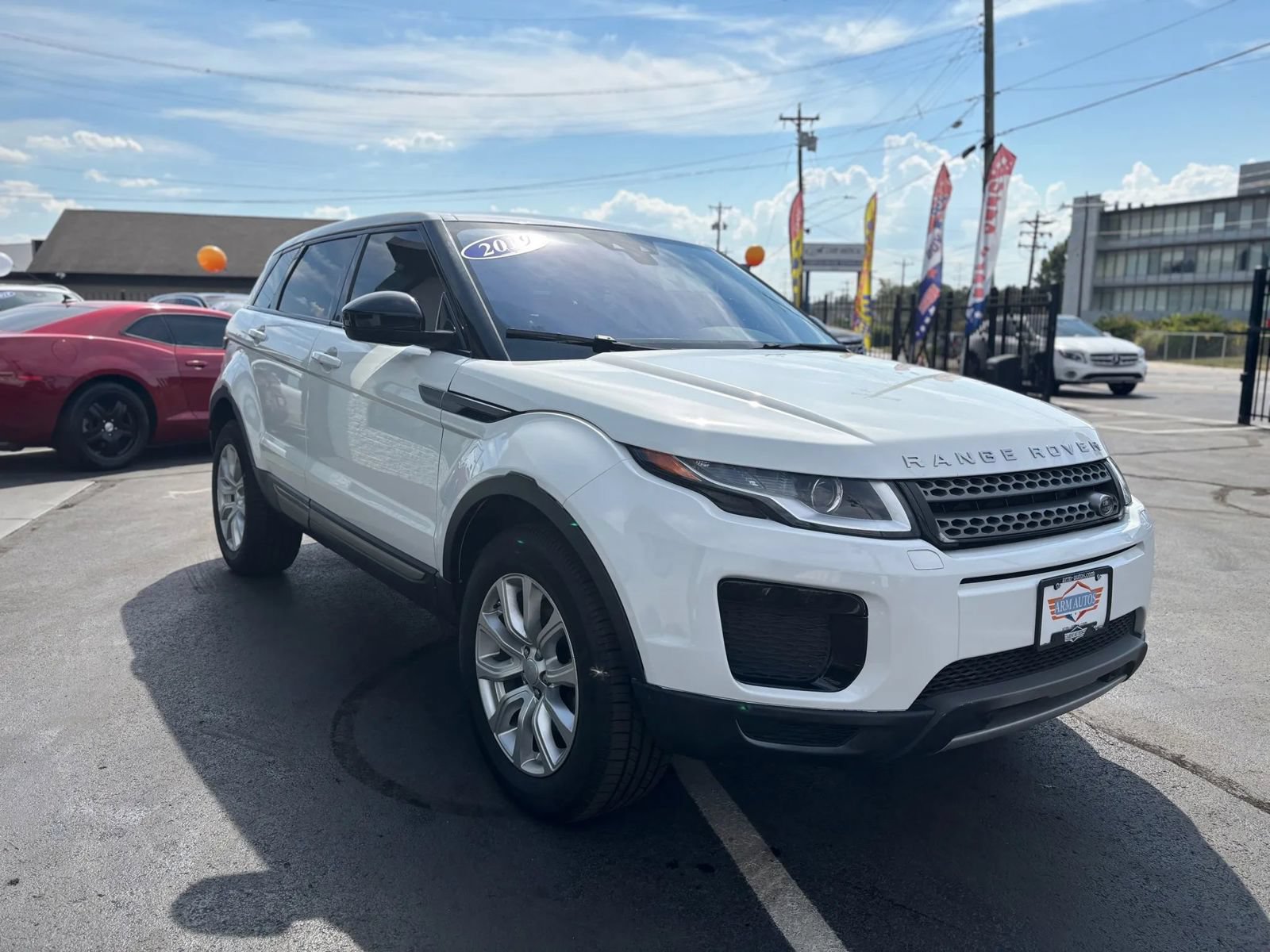Used 2019 Land Rover Range Rover Evoque SE Premium AWD/4WD image 14