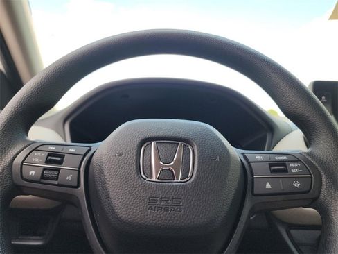 New 2026 Honda HR-V LX image 27