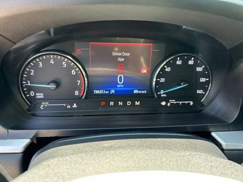 Used 2020 Ford Explorer XLT w/ Equipment Group 202A AWD/4WD image 10