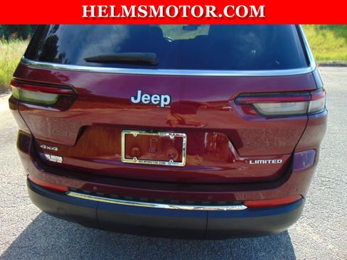 Used 2024 Jeep Grand Cherokee L Limited AWD/4WD image 17