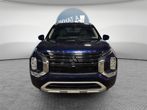 Used 2023 Mitsubishi Outlander SEL image 9