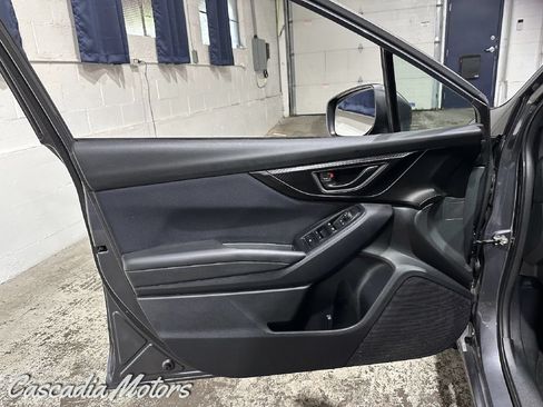 Used 2018 Subaru Impreza 2.0i AWD/4WD image 18