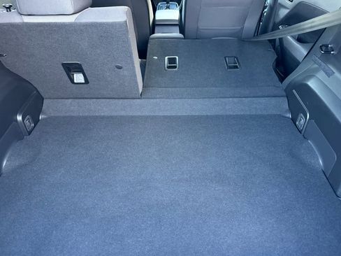 Used 2024 Subaru Crosstrek 2.0i image 14