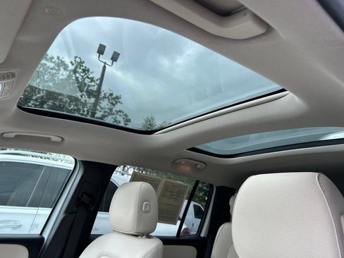 Used 2023 Mercedes-Benz GLB 250 image 21