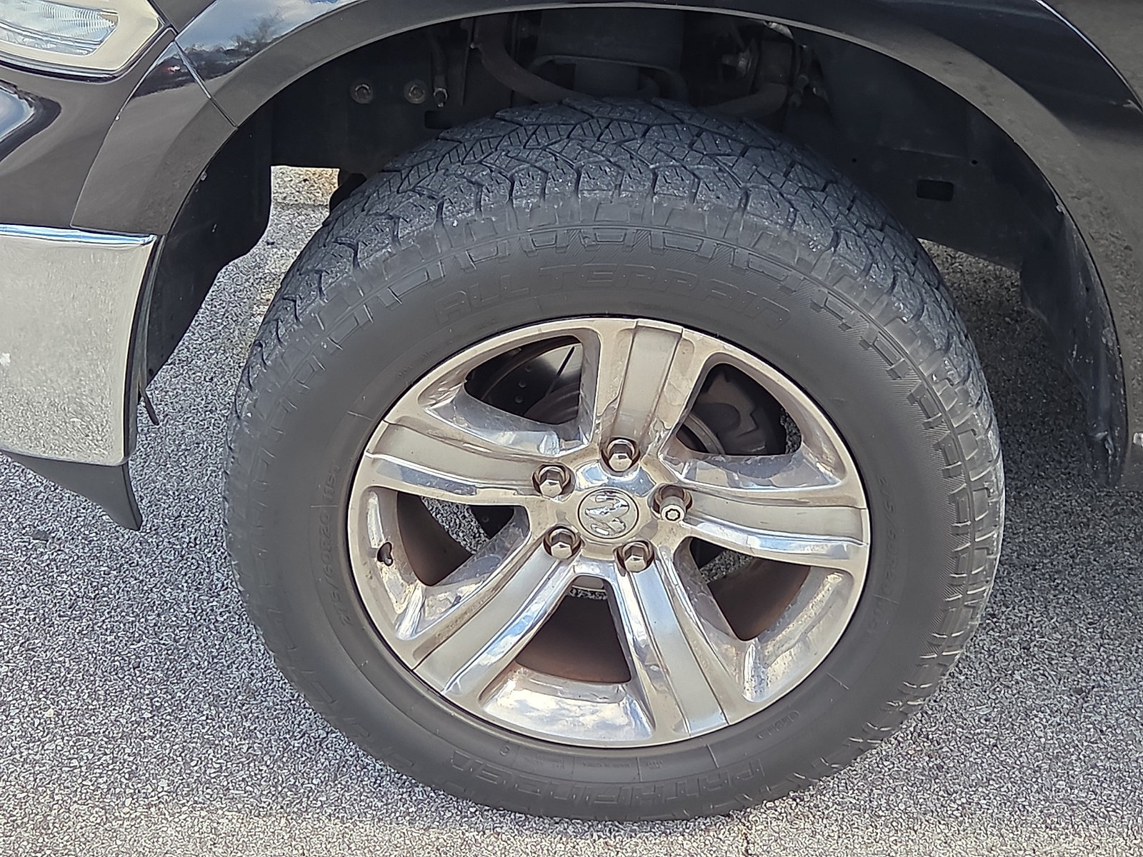 Used 2016 RAM 1500 Laramie w/ Convenience Group AWD/4WD image 3
