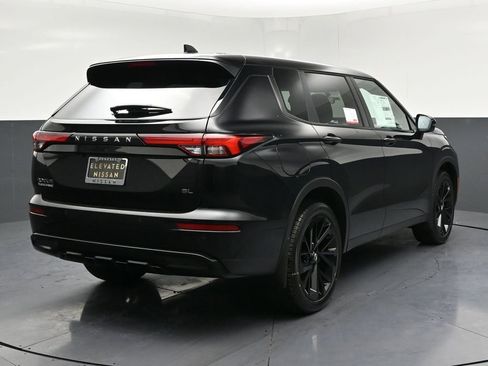 New 2026 Nissan Rogue SL AWD/4WD image 4