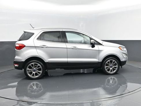 Used 2018 Ford EcoSport Titanium image 4