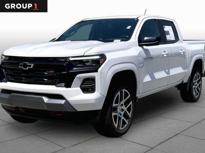 Used 2024 Chevrolet Colorado Z71 w/ Z71 Convenience Package 2
