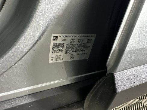 New 2026 Chevrolet Equinox LT w/ Convenience Package II FWD image 33