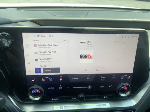 Used 2026 Lexus TX 350 AWD w/ Technology Package image 23