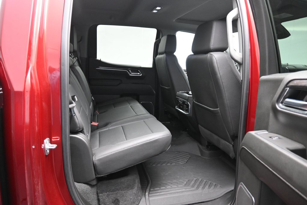 Used 2025 Chevrolet Silverado 1500 LTZ AWD/4WD image 23