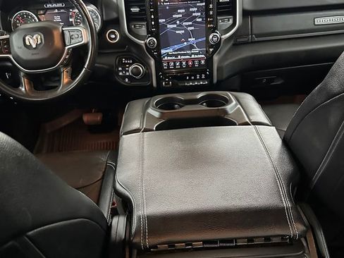 Used 2021 RAM 1500 Big Horn image 25