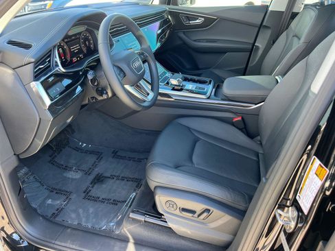 Certified 2023 Audi Q7 Premium Plus image 9