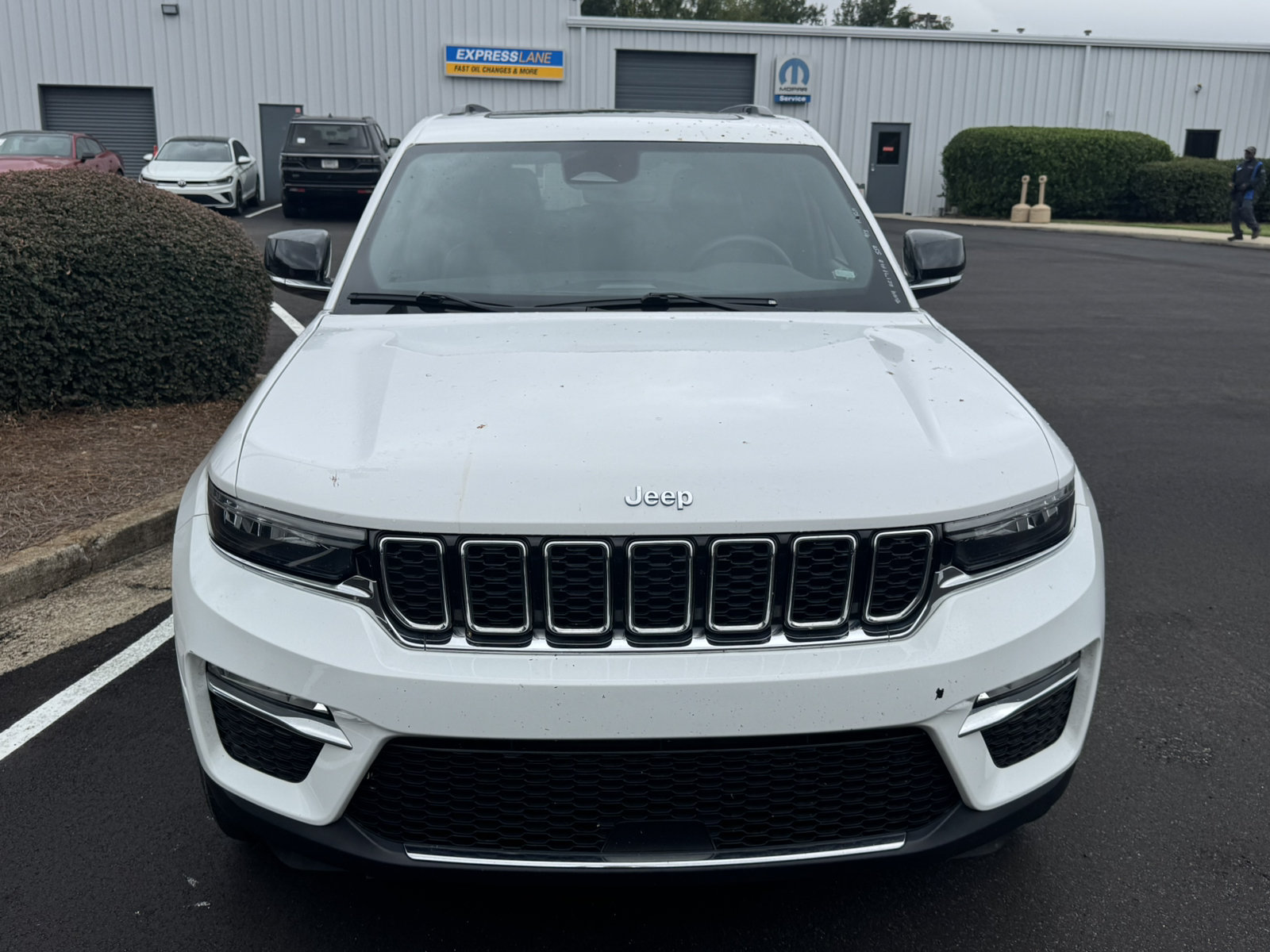 Used 2024 Jeep Grand Cherokee Limited 4xe AWD/4WD image 2