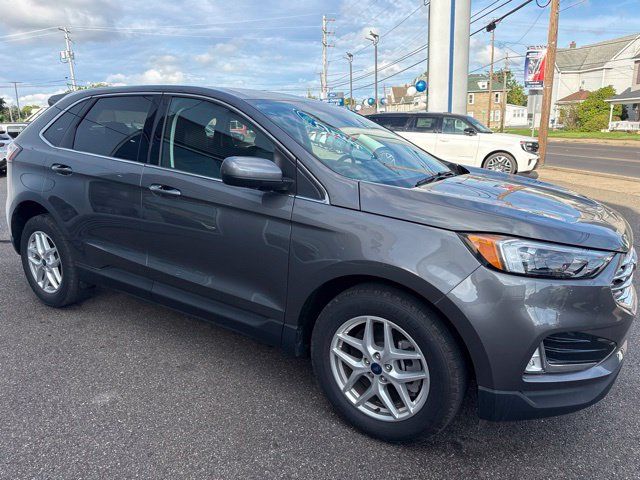 Used 2022 Ford Edge SEL w/ Convenience Package AWD/4WD image 4