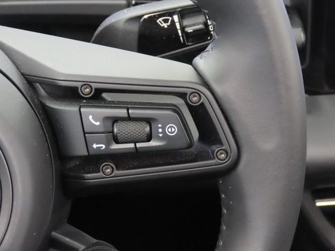 Certified 2025 Porsche Macan Electric RWD image 22