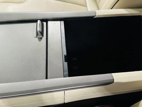 Used 2021 Hyundai Palisade Calligraphy image 15