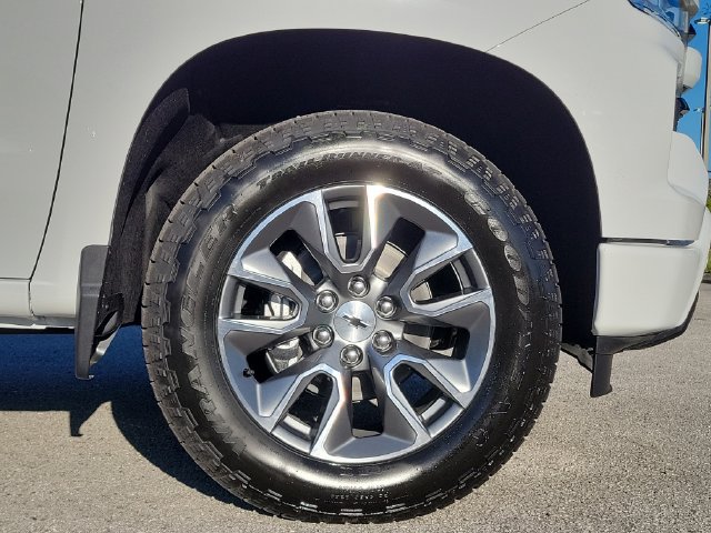 New 2026 Chevrolet Silverado 1500 RST w/ RST All Star Premium Package AWD/4WD image 5