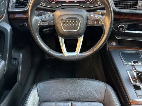 Used 2018 Audi Q5 2.0T Premium Plus w/ Premium Plus Package AWD/4WD image 25