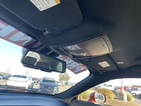 Used 2020 Dodge Challenger SXT w/ Plus Package image 21