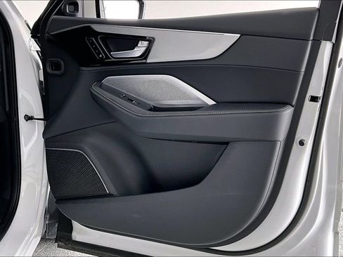 Certified 2026 Acura MDX FWD w/ Technology Package image 23