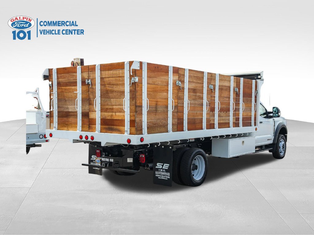 New 2026 Ford F550 2WD Regular Cab Super Duty image 4