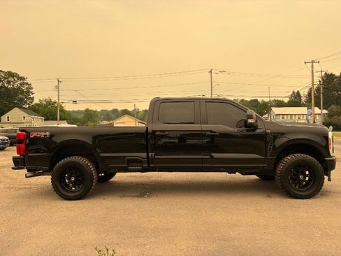 Used 2023 Ford F350 XL w/ STX Appearance Package AWD/4WD image 6