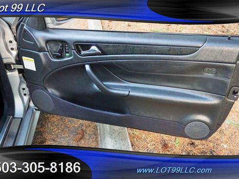 Used 2001 Mercedes-Benz CLK 55 AMG Coupe image 23